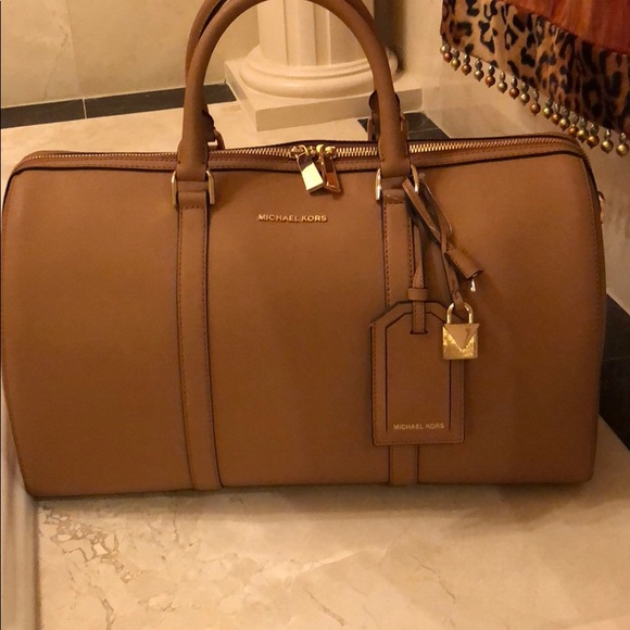 michael kors weekender